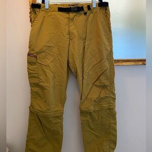 REI Womans Olive Cargo Pants